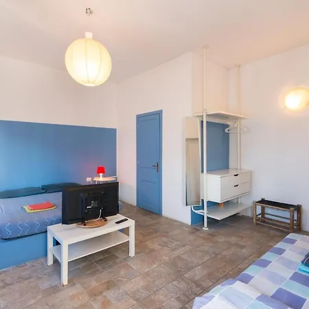 Hostello 8 Πανσιόν Αλγκέρο