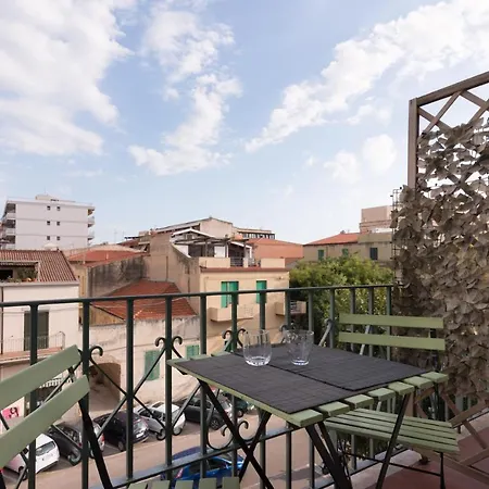 Hostello 8 Πανσιόν 2*