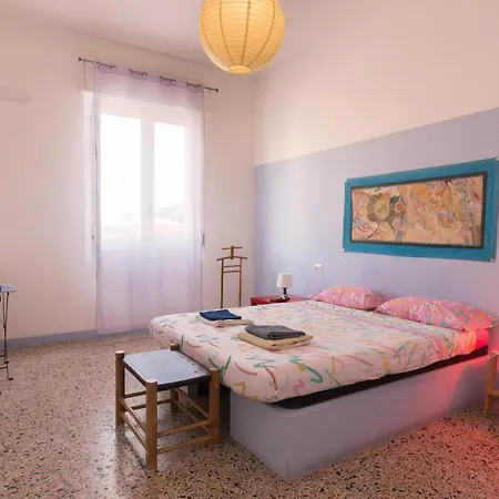 Hostello 8 Πανσιόν 2*