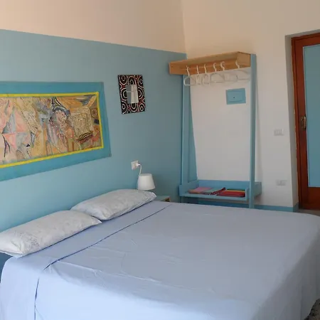 Hostello 8 2* Alguer